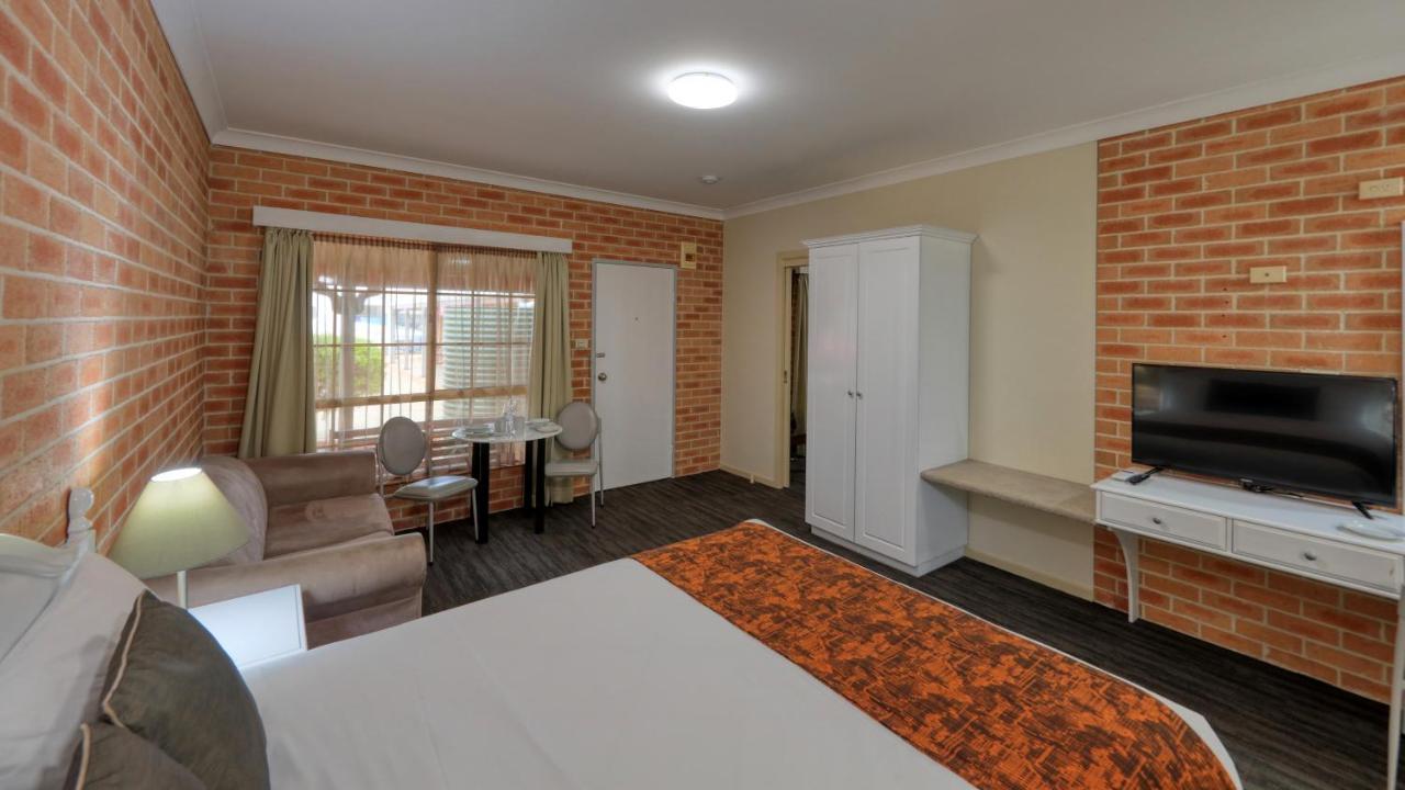 Country Gardens Motor 4* Cowra